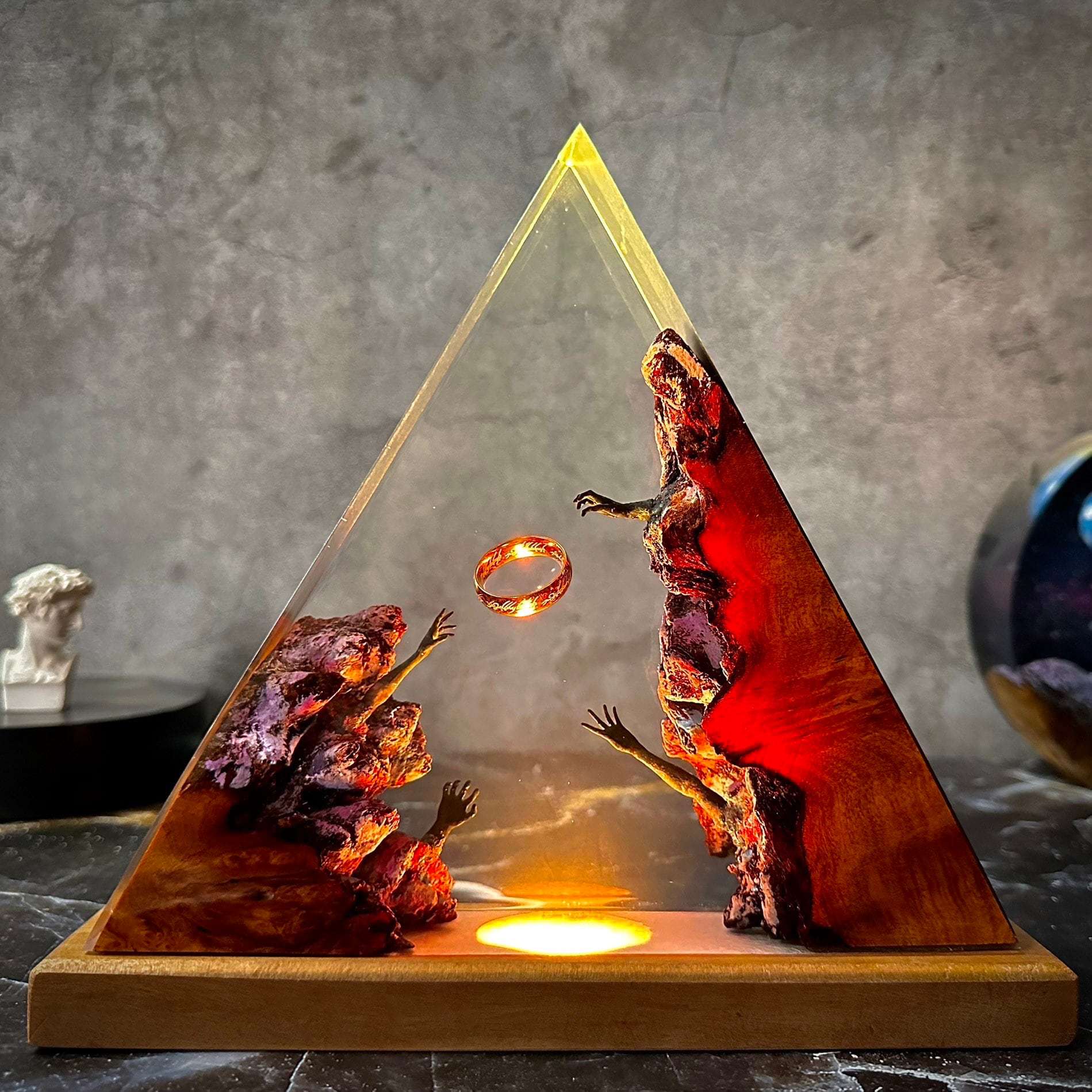 LOTR resin